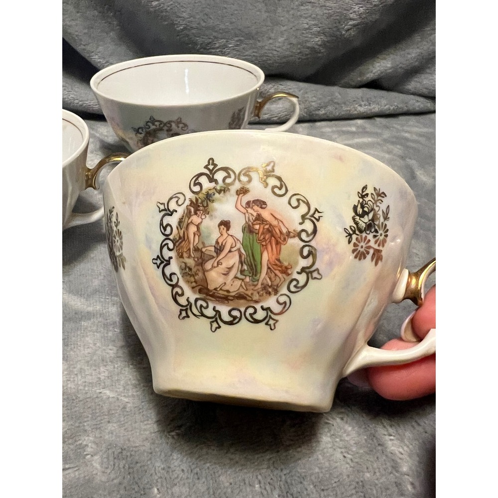 Kahla Germany Teacups Set 3 Lusterware Gold Gilt Figural GDR Vintage Cups